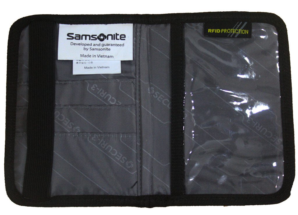 Samsonite-Securi-3-Passport-cover-3